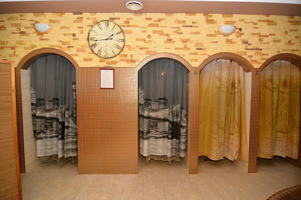 Sala Bankietowa I Pokoje Goscinne โซกูวกา ภายนอก รูปภาพ